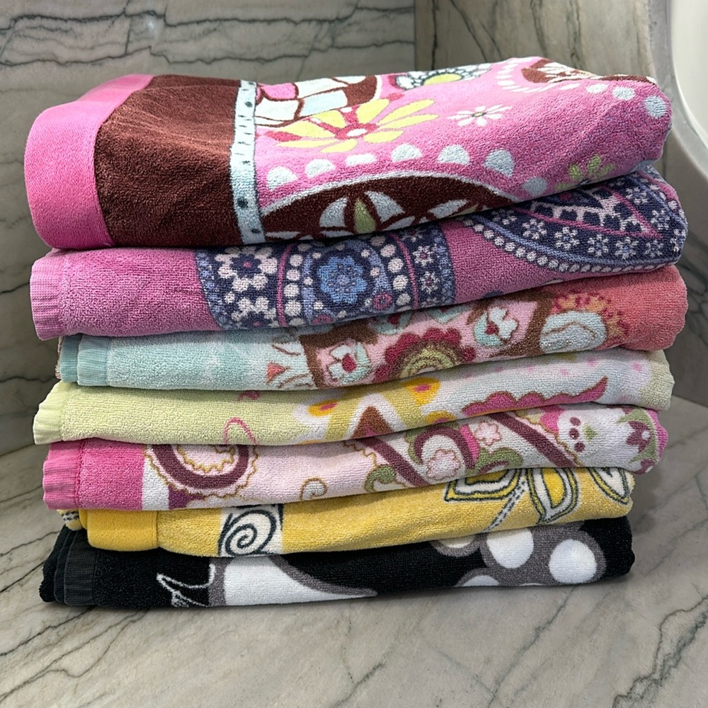 Set of  7 Vera Bradley Beach Towels